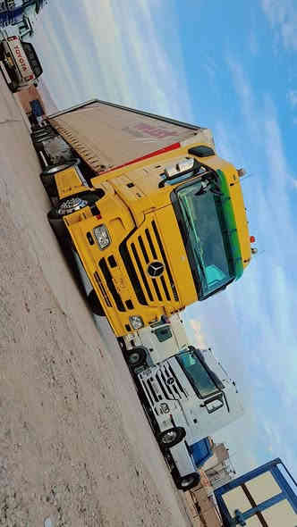 بسم الله الرحمن الرحيم 
النوع السياره . مارسدس اكتروز . تاك ويل دبل قماره تريله فلات جوانب متحريكه جادر كبس 3 محور تاك تاير بالون 42طن
موديل  2005 .  حجم محرك  18.46
مواصفات . تبريد . تايدر  5  طقات . ثلاجه داخل . كاميره حساس . دبل تانكي كاز . طخم ويل كروم . محور قصير . بطاريات داخل شاصي . طخم تاير 
عربانه . شمتيز جوانب 80س . شاصي حديد بدون خياس فول جنل دسك بريك . دنكيل رفاع . دنكيل مارسدس طخم تاير صناديق ضلاجه مطبخ تانكي ماء 
كير محرك اكسن شاصي قماره صبغ مكفول كفاله عامه شرط 
سياره جاهز لل شغل خير من الله 
رقم سنويه جديد رقم دهوك تحويل مباشر 
ااسعر 395 معا مجال 
عنوان معرض هوار . طريق دهوك موصل جمبور عميريه 
***********
***********
