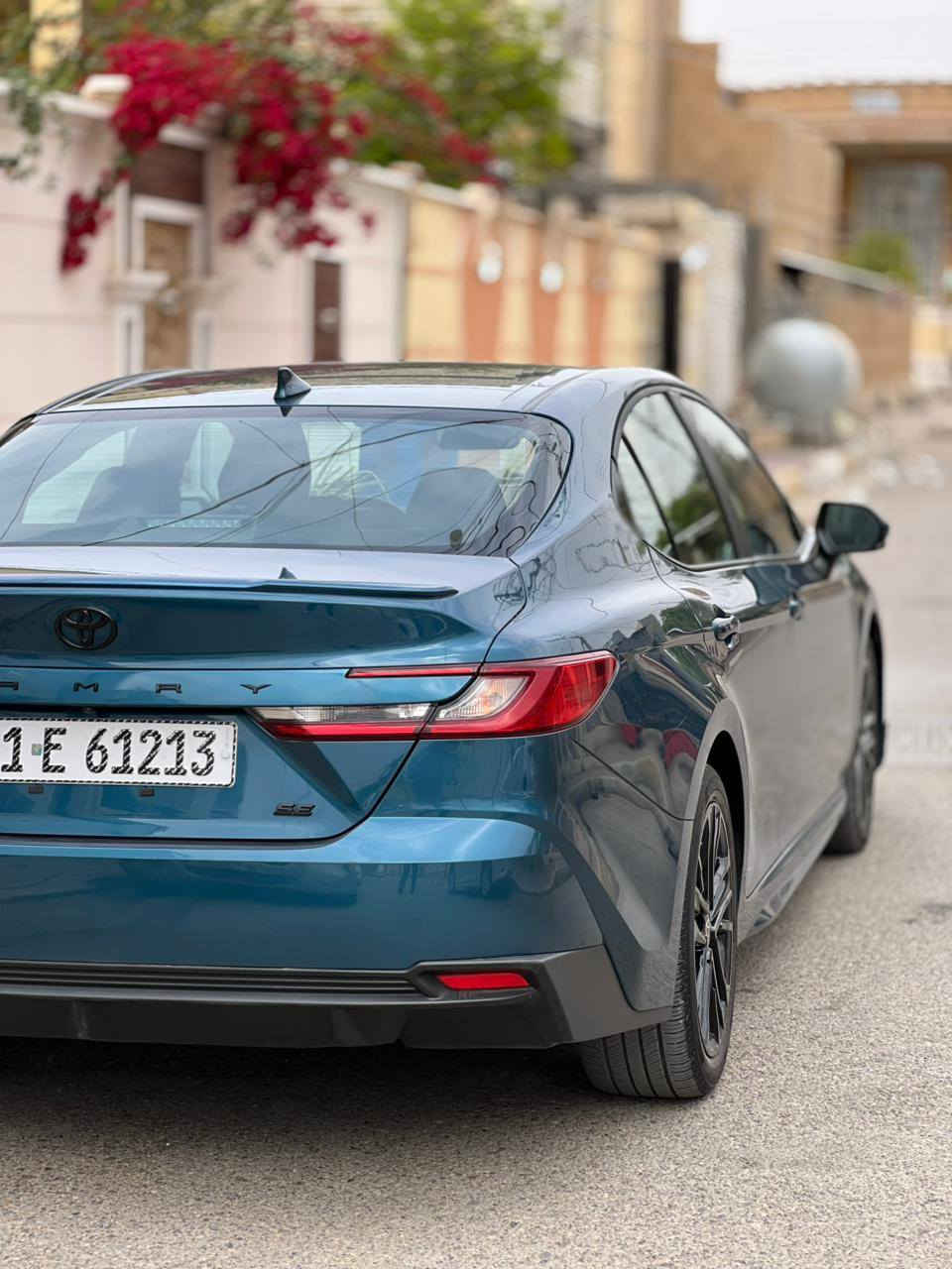 السلام عليكم
كامري موديل 25 وراد امريكي ماشيه 21 حادث بنيد وجاملغ كرسي كهرباء بصمة لون مميز الرقم بغداد بأسمي تحويل ثاني يوم السعر 19
مكانها الرمادي 
***********
