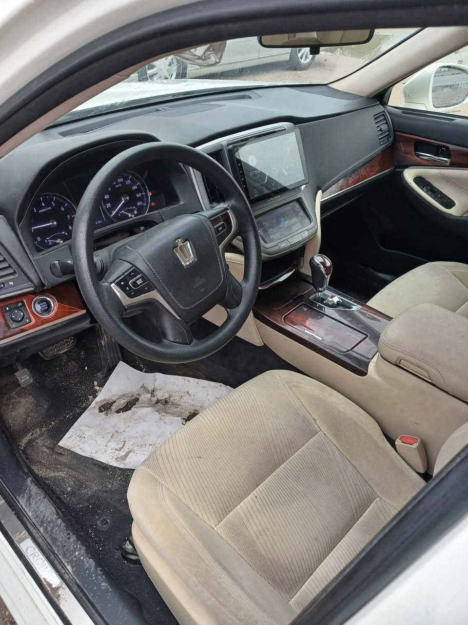 سلام عليكم سيارة كراون دخول جديد مديل  《 2014》دواخل بيجي ابيض صدفي كفاله ضربه وكصه ومكينه وكير فقط مكينه 6 سلندر بانزين ادوات ادوات ادوات عنوان بصره السعر 155 بيها مجال بسيط للشراي رقمي ***********
