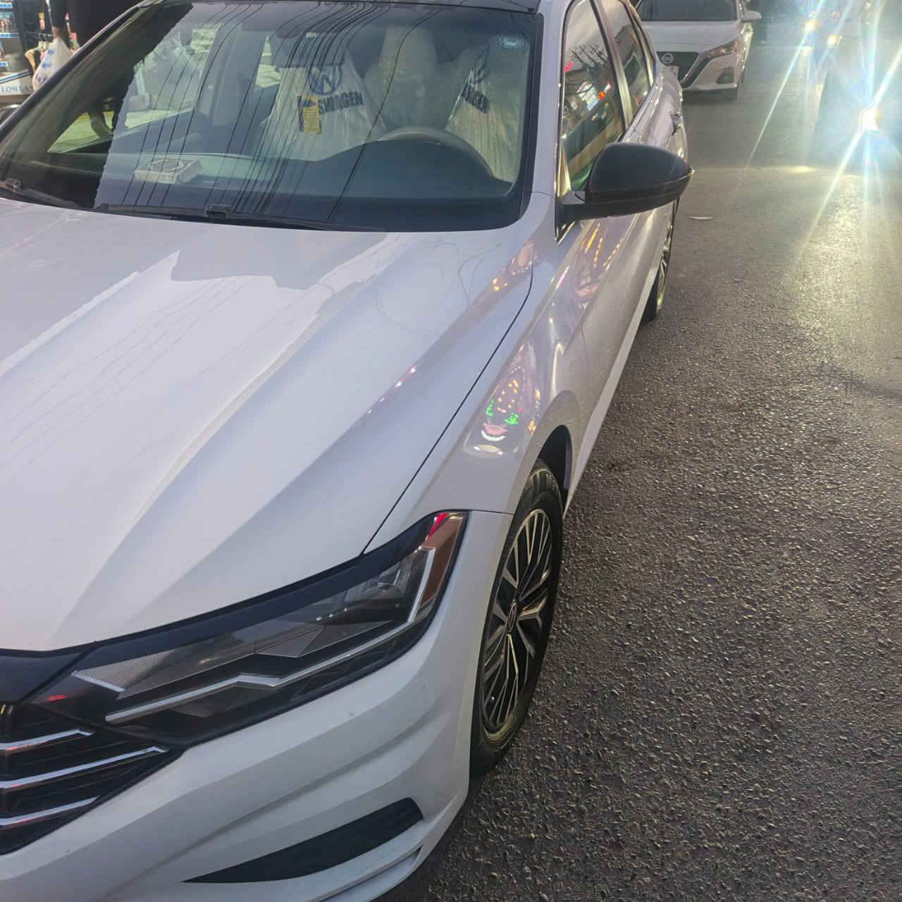 السلام عليكم للبيع جيتا 2019 لون ابيض فول مواصفات بانورما بصمة تدفئة كشنات صبغ شبر عند بك لايت الجاملغ الخلفي للاتصال ‏‪0773 111 8214‬‏
