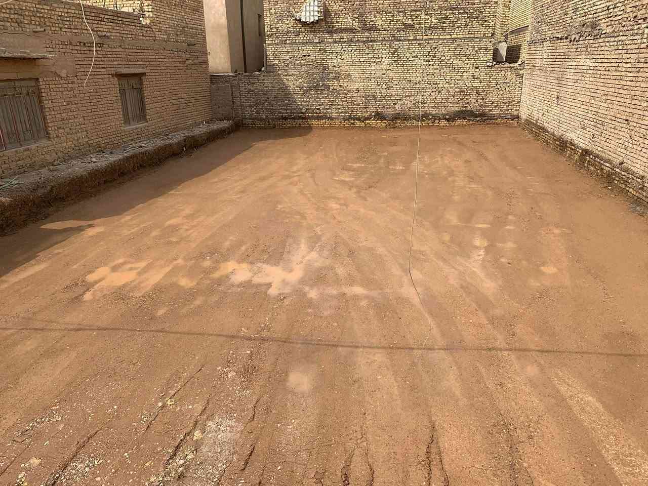 السلام عليكم تفليش دور وتجهيز قطعة ارض جاهزة للبناء بانسب الاسعار في العمارة الاستفسار على هذا الرقم***********
