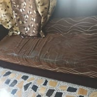 تخم للبيع سعر 150 للتواصل 07706305302