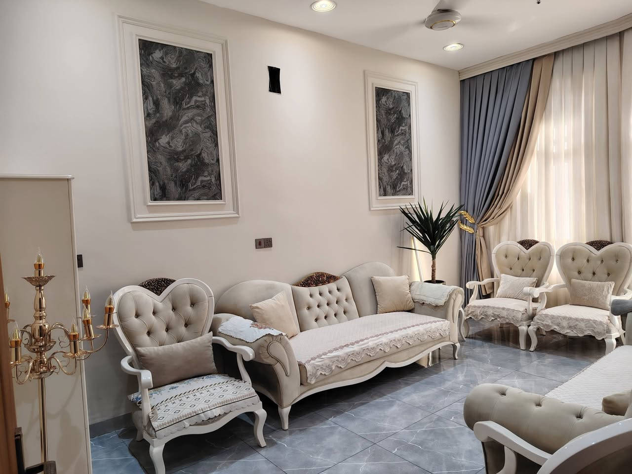 الزعفرانيه الربيع بستان بيت بنيه بلوك ٢٠
مساحه ١٠٠ متر الواجه ٥ والننزال٢٠
طابقين يحتوي ٣ غرف نوم
ستقبال صاله مطبخ مشترك +مطبخ حار
٣صحيات
كامل كل نقص مابي
طابو زراعي سند ٢٥
السعر ١١٥ وبي مجال
***********
