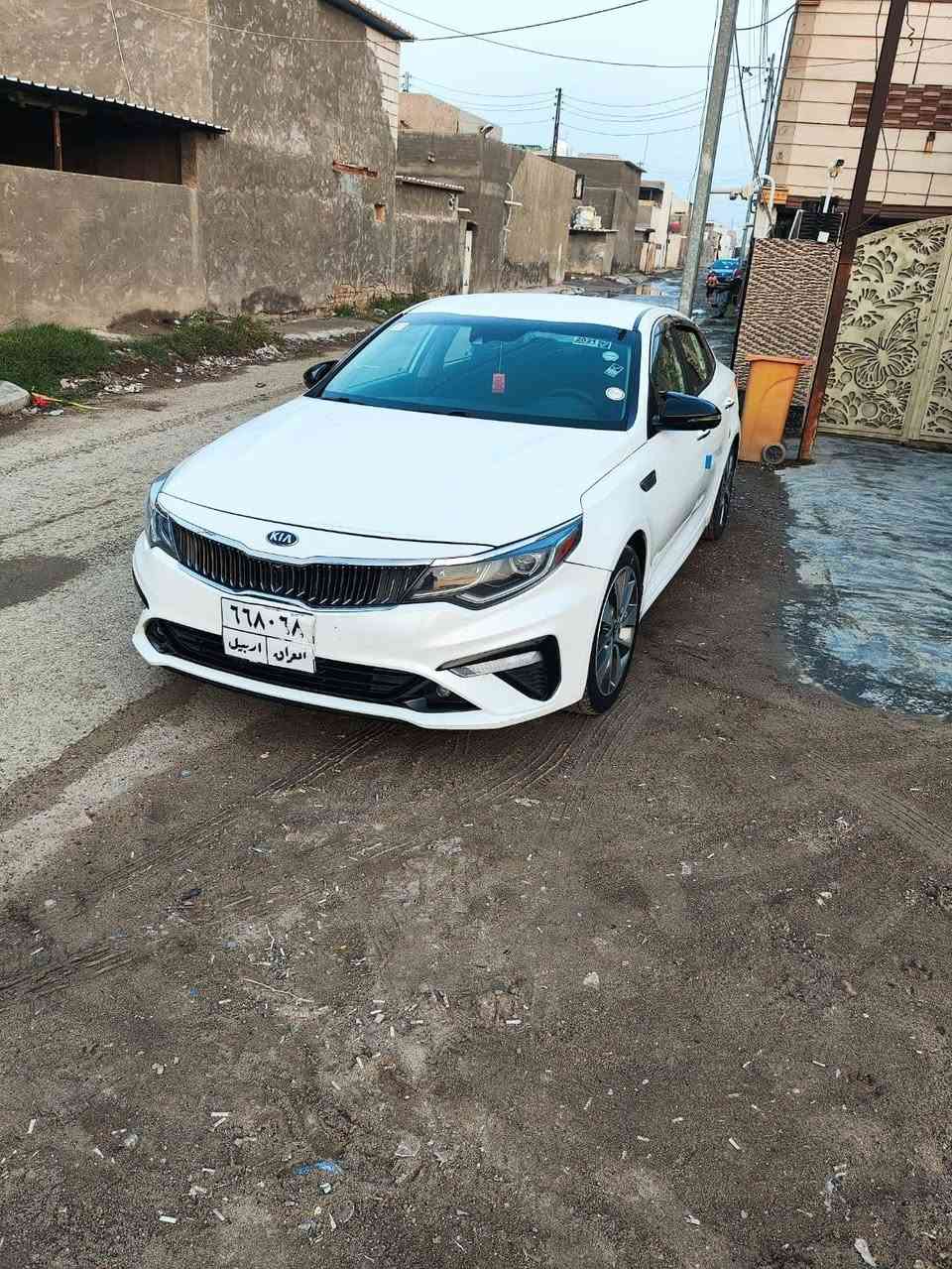 سلام عليكم 
اوبتما  2020 امريكي 2400 تنفس طبيعي ماشية 112 الف 
مواصفات fe المعروفه 
قطعه تبريد 
ويل  18 الرياضي 
لايت زنون( 320 الف )
اشاير مري 
رادارات امامي جانبي 
كامره خلفي
ستيرن تحكم 
شاشه لمس مال وكالة  
مسويلها برمجة دوانز

حادث امريكي جامغ خلف السائق وشوي من الجنطه ومبدل البنيد مثل ما موضح بصوره الحادث
#السعر 136 وبيها مجال حك تبديل السنويه  لان قريبة

***********
بابل - الهاشمية
