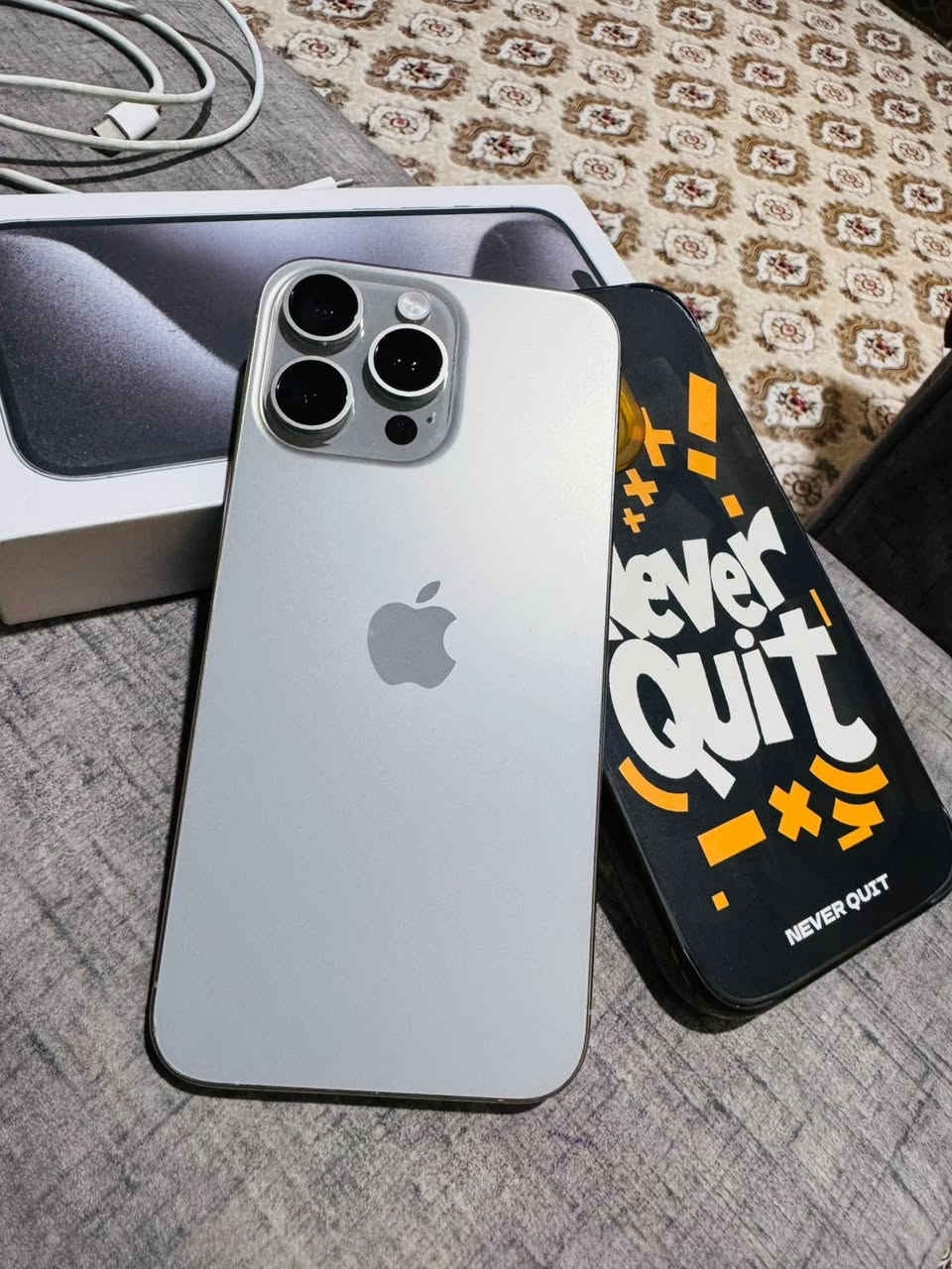 السلام عليكم
٤ ايفون 15 برو ماكس
لون تيتانيوم
٣ ذاكرة 256تيرا
نسبه البطارية 88 
عربي ماستر AAA
شريحتين
نضافه 100%
السعرمليون50
رقم ***********
