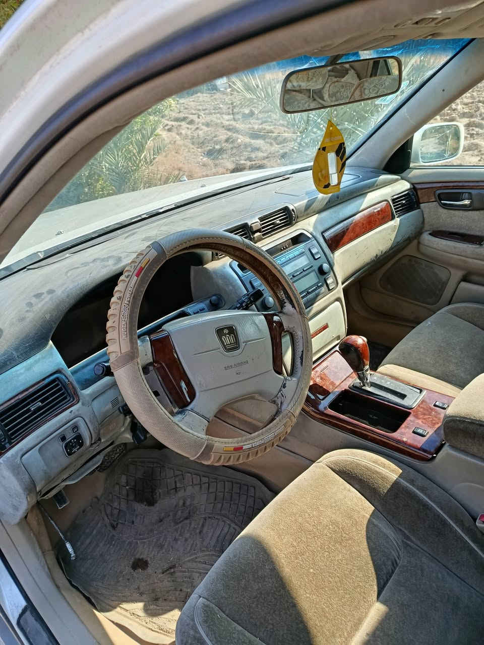 السلام عليكم ملكه للبيع ادوات كصه جنطه السياره حلوه حداديه 70%السعر25وبيه مجال ***********
