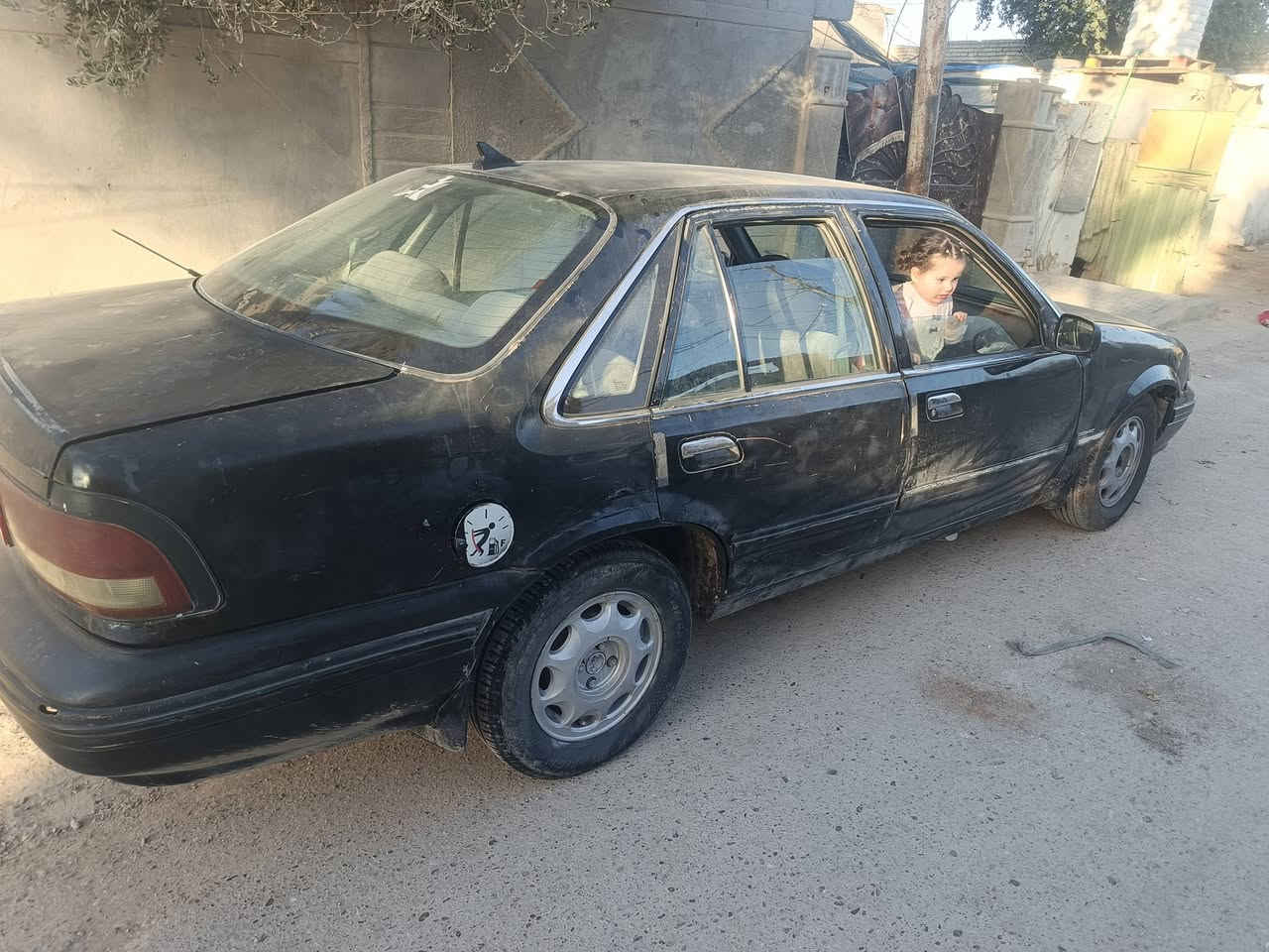 برنس 94 ماكينه مفتوحه جير اوتوماتيك ماكينه خير من الله جير خير من الله كهربائيات شغاله صدرها تعبان سعر 22 بيها مجال العنوان بغداد المحموديه ***********
