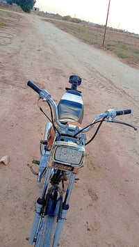 دراجه كلك للبيع 350 07811411731