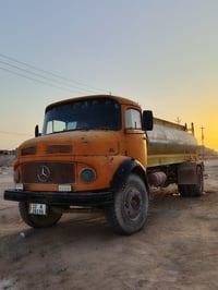 شاحنة • التفاصيل بالصورة