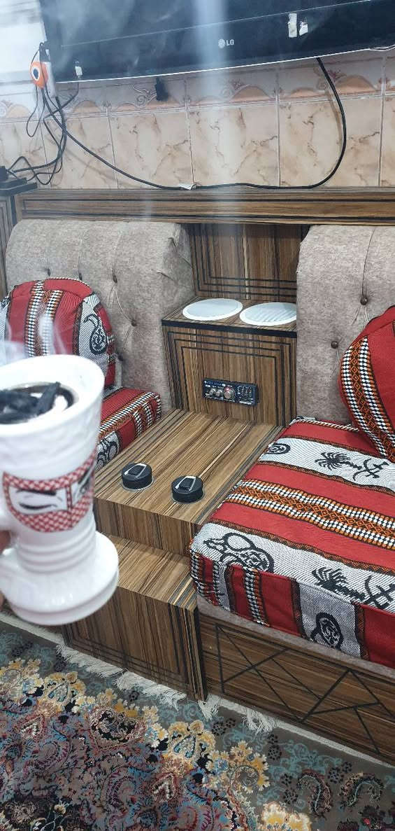 تخم مصري ٨مقاعد وزاويه وطبله وسطيه ويشتغل دي جي وسماعات ونفاظات بي اوجهه اضافيه  هذا صوت دي جي يشتغل فلاش هم مكاني بغداد الرصافه  سعر  مليون بي مجال


**إذا كنت صاحب هذا الإعلان وتريد حذفه لأي سبب، رجاءا أرسل رسالة إلى الدعم الفني**