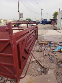محجر للبيع العنوان بغداد حي النصر الرقم 07732563295
