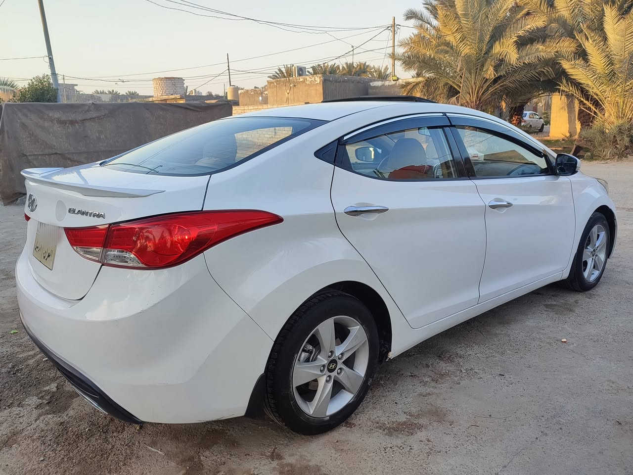 س/ع بيع او مروس ب افيو الانتره ٢٠١٣ خليجي فول ١/١ مكينه ١٦٠٠ دوش سياره مكفوله كفاله عامه رقم اربيل تحويل وكاله بشرط سياره شرط جديده او مامتعوبه وجاهزه مكينه كير كفاله حداديه تايرات جديده تبريده داخل حلوه ونضيفه اي استفسار *********** مكان مشخاب
