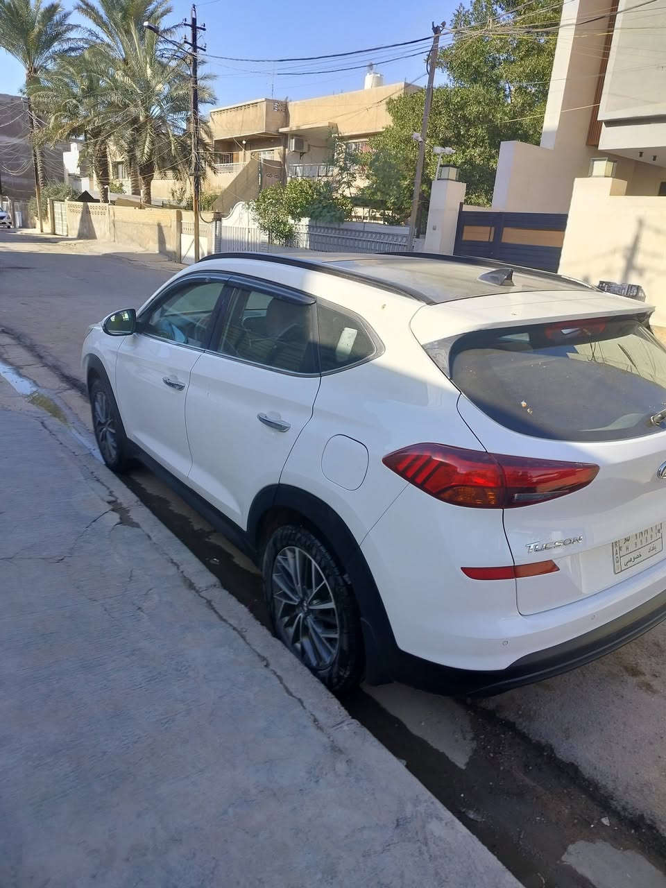 سلام عليكم 
للبيع:توسان موديل2019 خليجي(كاصد بلاد السياره)
مواصفات : فول السياره
السعر:185 وبي مجال تصل ودلل
بانوراما
اريل نفكيشن
شاشه اصليه
كشن واحد كهرباء
3انظمة تحكم
محرك 2000دوش
لايت عدسه وحده
حساس خلفي
كامره خلفيه
مري شفط
كشنات مخمل مغلفات محد كاعد عليهن
شاحن واير ليس
الداخل كاربون فايبر بلاد
السياره ماشيه:82 الف
السياره ماخذه من 2019 على ايدي وبسمي وتحويل ثاني يوم
ضرر السياره:الباب بصف السايق مبدله باب مال تفصيخ اخذته ب13 ورقه هي والشده ماله وبارد اصبع بالجاملغ
والدعاميه الاماميه يم الايتت تكحيل بس
وديته للسونار وشوفت عينكم السونار منزله طلع بيه بارد وطبقات الصبغ تختلف على ساس من الشركع وهي السياره بلاديه على ايدي من الصفر
اذا تحب بعد تعرف على السياره خابرني ودلل
رقمي:***********
العنوان :بغداد المشتل 
ما يعجبك المنشور ارفعه بكلمة يالله🤍
