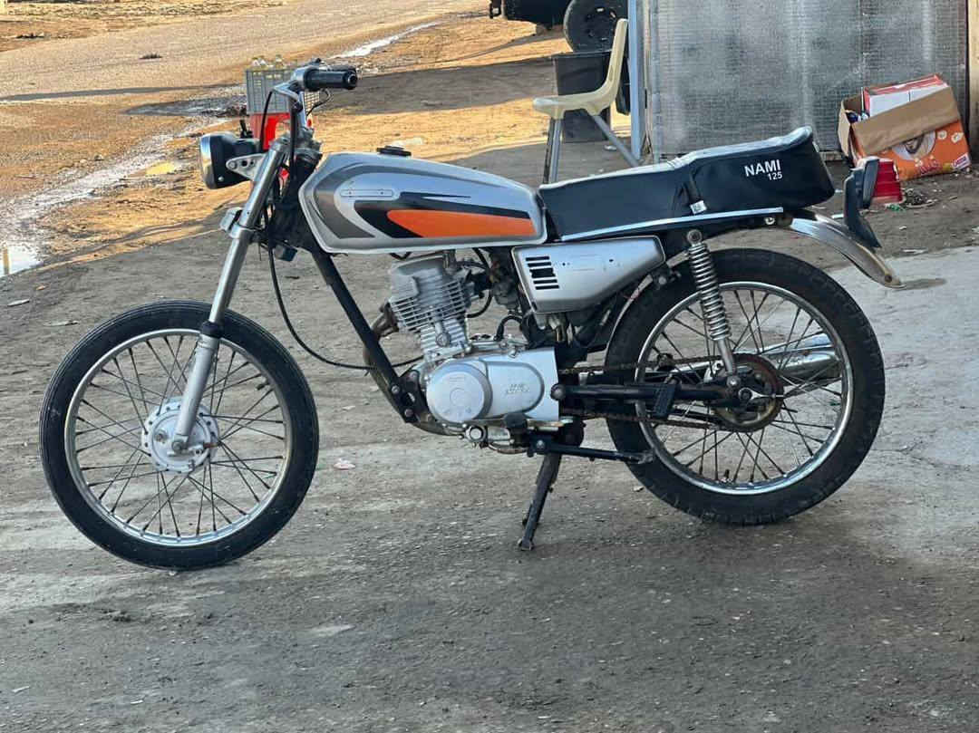 ناما اصولي بأسمي موديل ٢٠
دراجه جاهزه واحله من الصوره
محرك لاتبخير لاتفقيص
مكاني قلعه سكر عكيل.
السعر ٥٥٠ وبيه مجال
***********
***********
