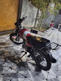 وسيلت نقل للبيع السعر 350 بيها مجال حك الجيه ول مو شراي اكفر بيك لااتع...