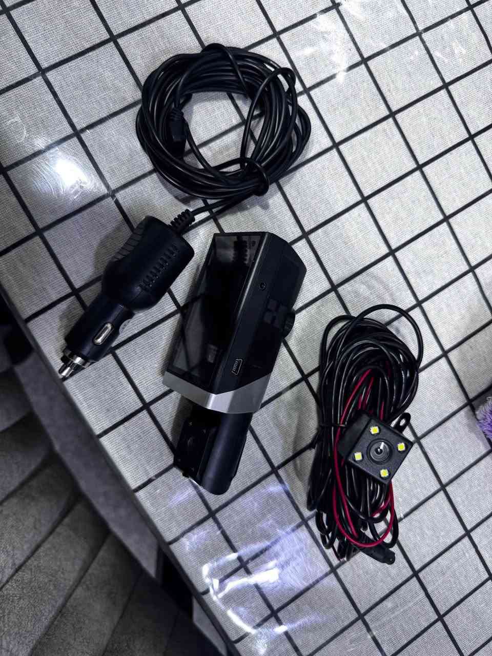 داش كام ٣ كامرات للبيع بدون اي عيب امامي داخلي خلفي فول مواصفات تنربط على جهاز و1080k وضوحها كركوك, العراق


**إذا كنت صاحب هذا الإعلان وتريد حذفه لأي سبب، رجاءا أرسل رسالة إلى الدعم الفني**