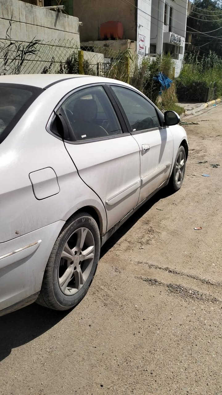 السلام عليكم شيري a3 للبيع رقم قادسية موديل ٢٠١٣محورة مكينة كامري مكينة جديدة بدي دواخل نظيفة فقط عوزها حدادية امامي مكان السيارة ناصرية السعر ٣٢ وبيها مجال للاستفسار اكثر *********** وات ساب
