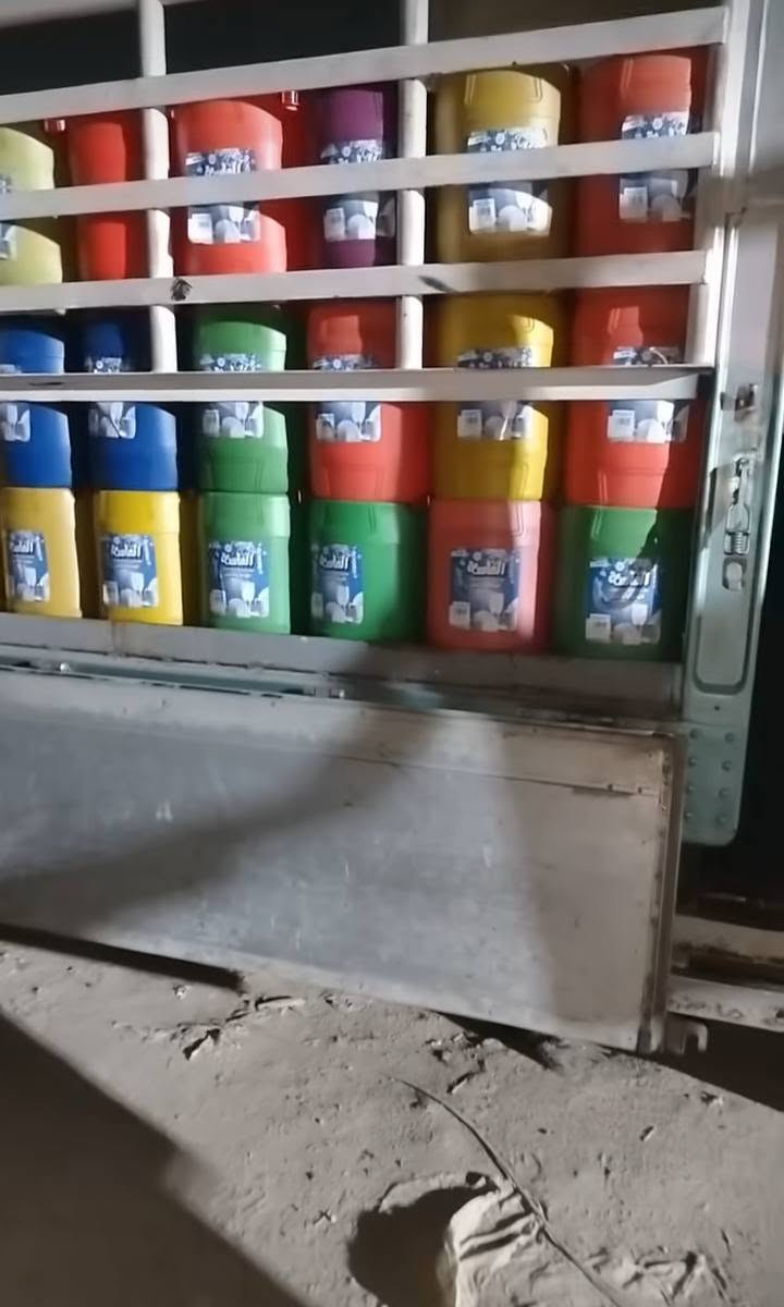 خاص الى اصحاب المحلات والماركتات تحطيم الأسعار 🔥 🔥 زاهي جلكان  10لتر20 لتر وزاهي دبه 3 لتر درجه اولى بعرض خاص تفليش 🔨 الاسعار 🙆🥇  أسعار تنافسية🥇 جمله الجمله  مصطفى العقابي لبيع كافه المنضفات العراقية ***********
