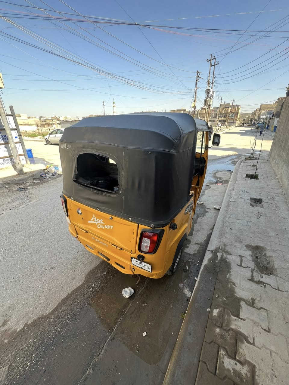 تكتك بياجو أوراق الكشر مبين كدامكم وكلشي موضح موديل 2021التكتك مكينتها نضيفه فشك جديد أوراق كامله مكان الأمين الثانيه شارع المكاتب السعر 2500قفل لان التكتك نضيفه  كبل للشارع رقم الهاتف ***********
