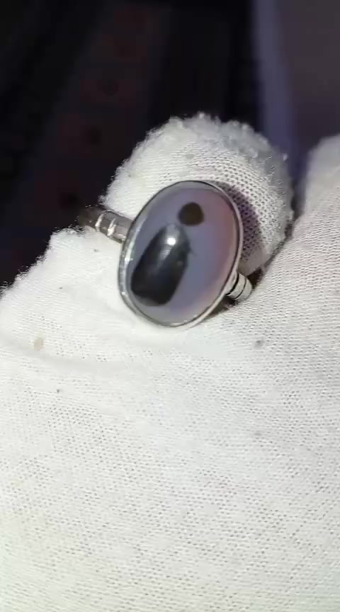 اللهم صل على محمد وال محمد 
يماني مصور خام حر غير معالج ولا ليزر طبيعي 100‎%‎
للطلب مراسلة الصفحة او الاتصال *********** العنوآن بغداد البلديات يوجد توصيل لجميع المحافظات)مزاد اليماني الآنسي!!!
