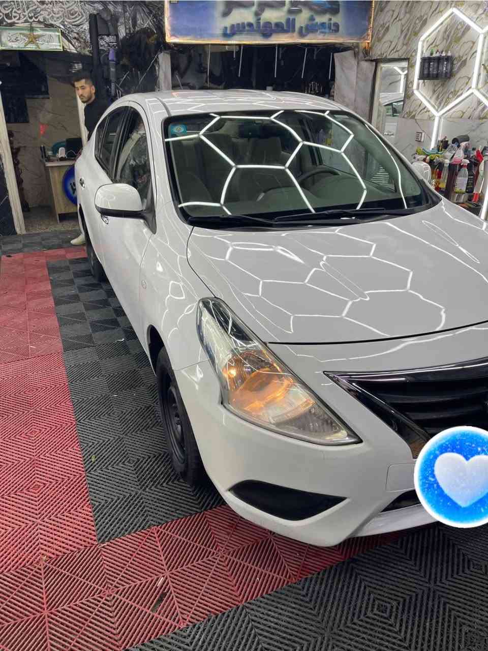 سلام عليكم
سني هندي مودل19 سياره مال بيت ماشيه 41 بدون صبغ بس بارد بل باب الخلفي شبر مصلح سياره كمله من كلشي اي نقص مابيه رقم بغداد جديد سعر 113 بيها مجال شويه  ***********
