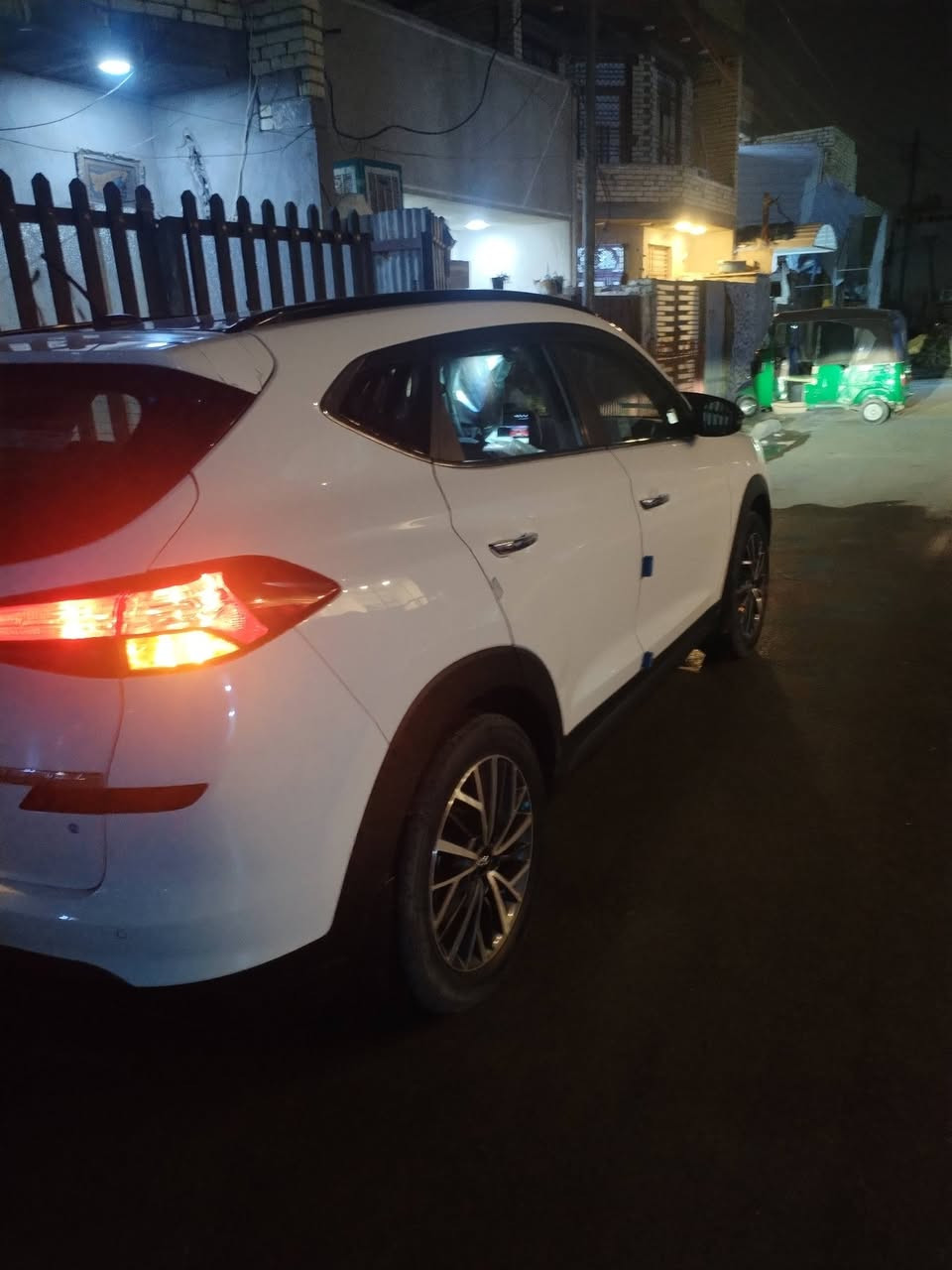 توسان ٢٠٢٠ شركة الكاصد بسمي السياره سنويه حديثه بدون حادث ولا تبديل ماشيه ٨٠ البنيد بي صبغ إثر شخط بدون فتح سعر ٢١٨ مكان السيديه تقاطع درويش *********** وتساب
