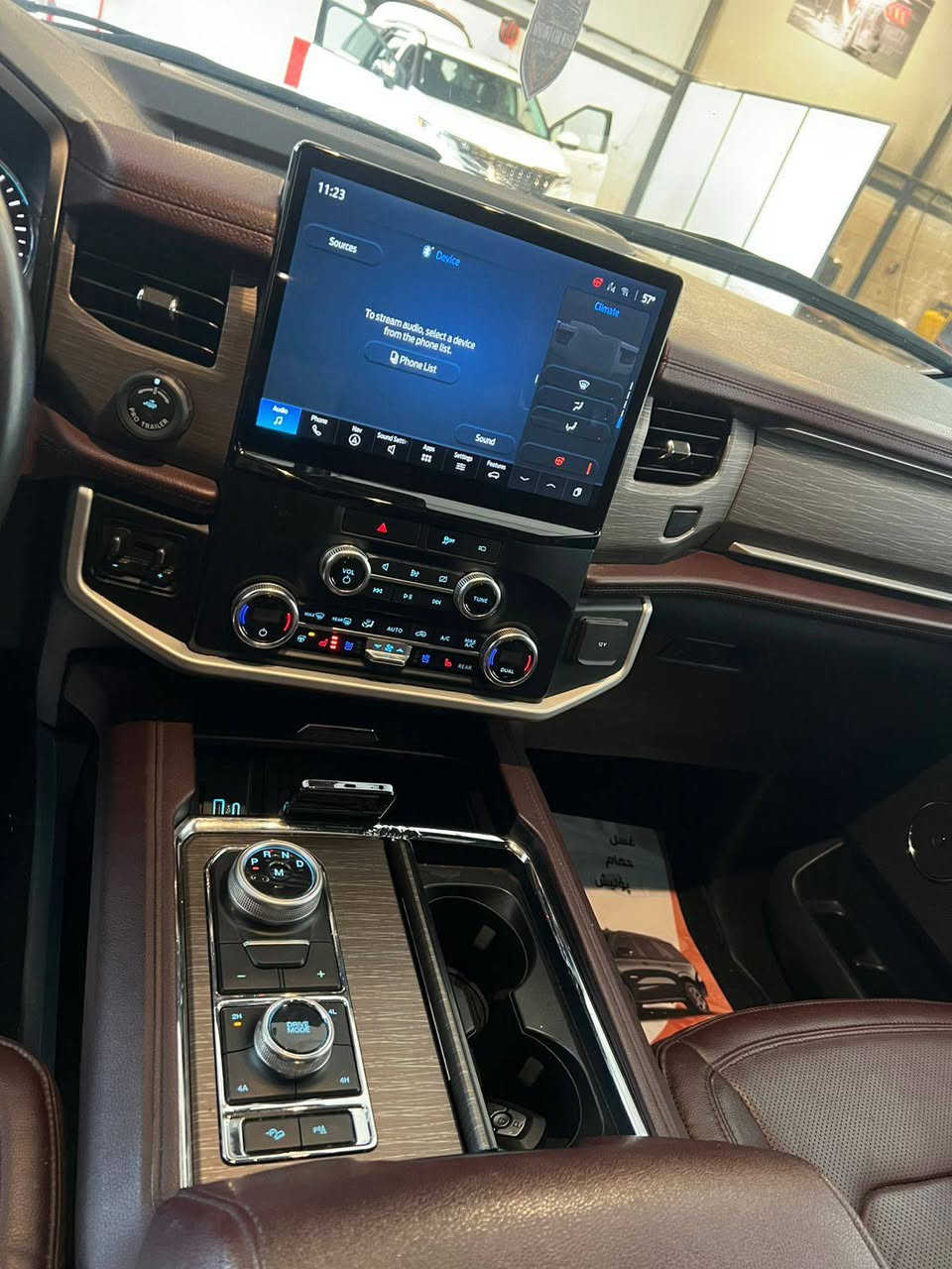 فورد اكسبد شين
موديل 2023

مواصفات لمت ١/١ فول فول 

لون أسود 

رقم كاتي يترقم شمال 

سياره بدون صبغ
دعاميه مبدل بلادي 

ملاخضه سياره بدون إرباك 
بدون شاصي 

رقم شاصي موجود بل صور 

سعر 37000$بي مجال 

عنوان اربيل 

***********
