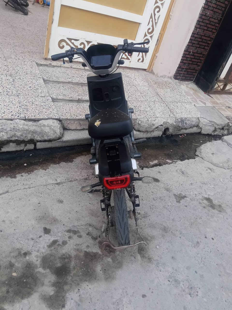معذور شحن نظيف بطاريات جدد الموصل حي سامر تراسلني خاص رقم اسيا *********** السعر250
