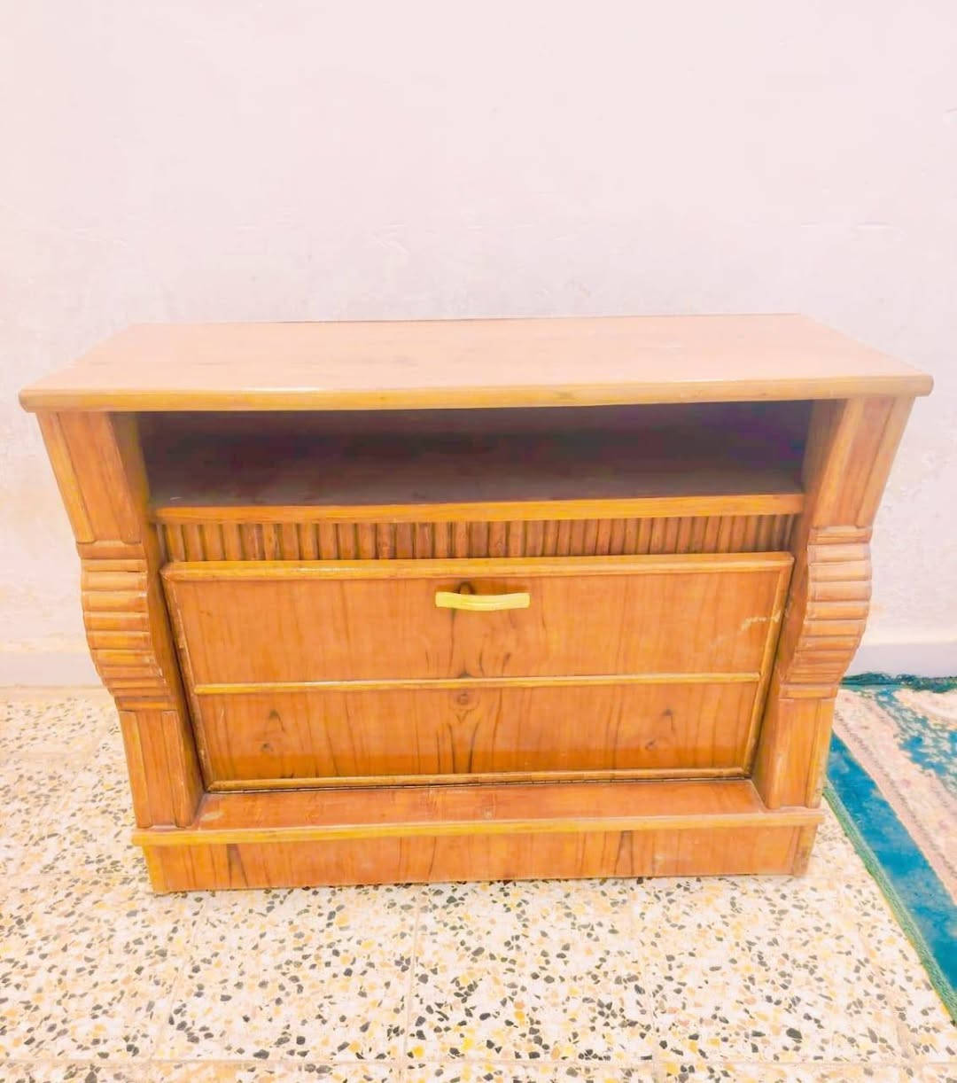 كومدي للبيع جديد المكان ديوانيه حي العسكري للاتصال على هذا الرقم *********** بي واتساب
