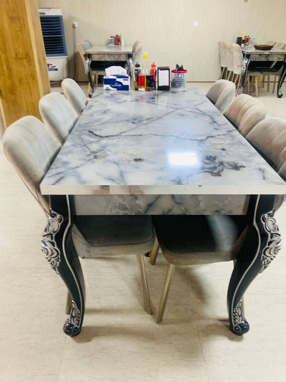 ميوزه مستخدمات شي قليل شرط النضافه وبسعر مناسب ١٧٥ الواحد وبي مجال العنوان تكريت شارع الربعين الاستفسار الاتصال ع ***********
