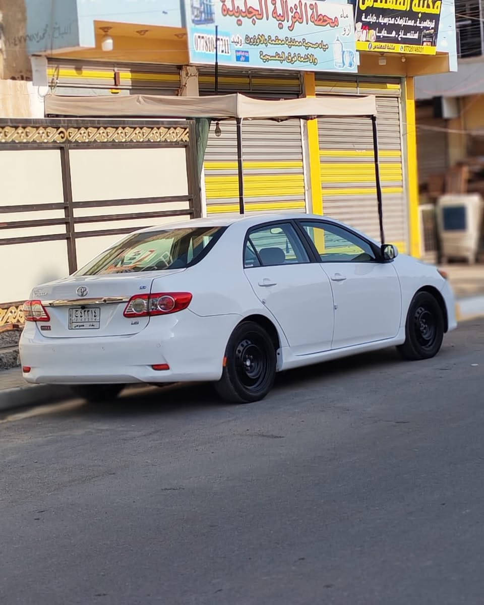 سلام عليكم البيع كورلا موديل 2011 سياره ستخدام شخصي ماشيه 142 رقم بغداد تحويل ثاني يوم وارد امريكي دوسه باب سكن فقط رش بدون اي معجون وبدون دواخل مكان سياره بغداد الغزالية لاستفسار ***********يوجد وتساب
