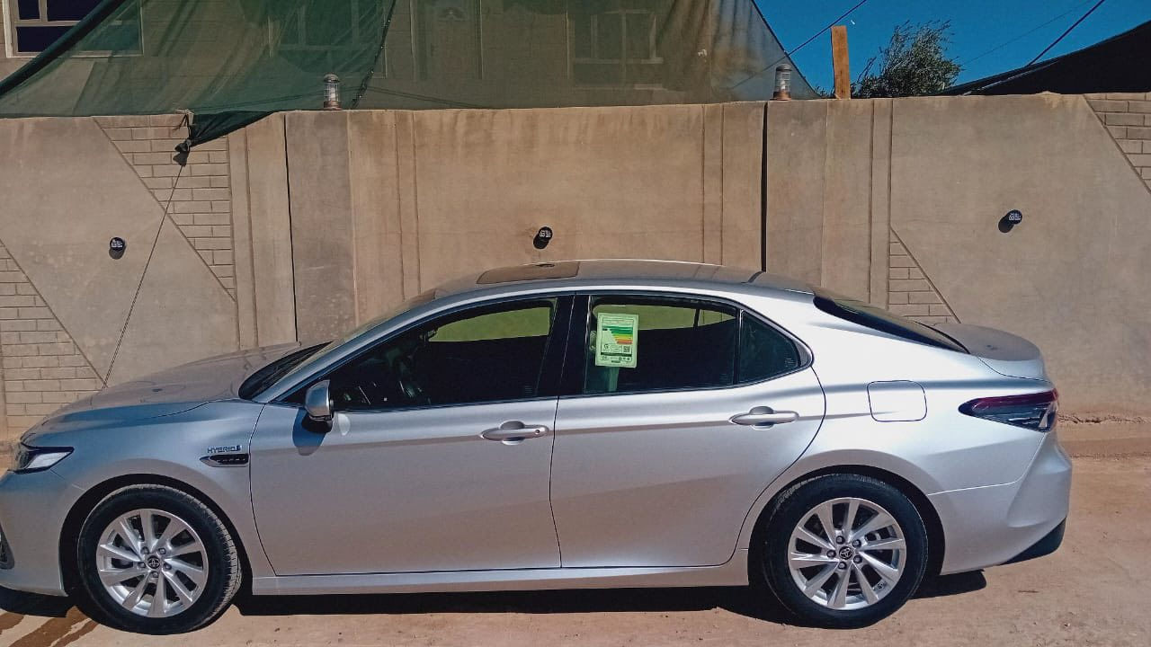 كامري موديل 2024 هايبرد مكفوله كفاله عامه بيه بس شخط واحد بل جاملغ الأمامي ماشيه 5000 الف

*********** مكان سياره بابل سياره 6 اسلندر.
