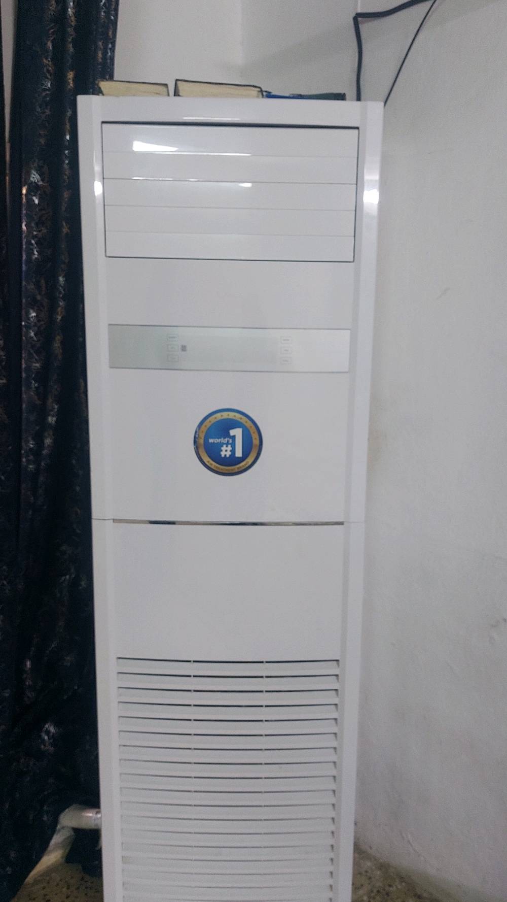 سبلت ٣ طن ميديا جديد استعمال شهرين فقط بنهايه الصيف اخذته جديد جديد اي شخط مابي وبي ضمان 