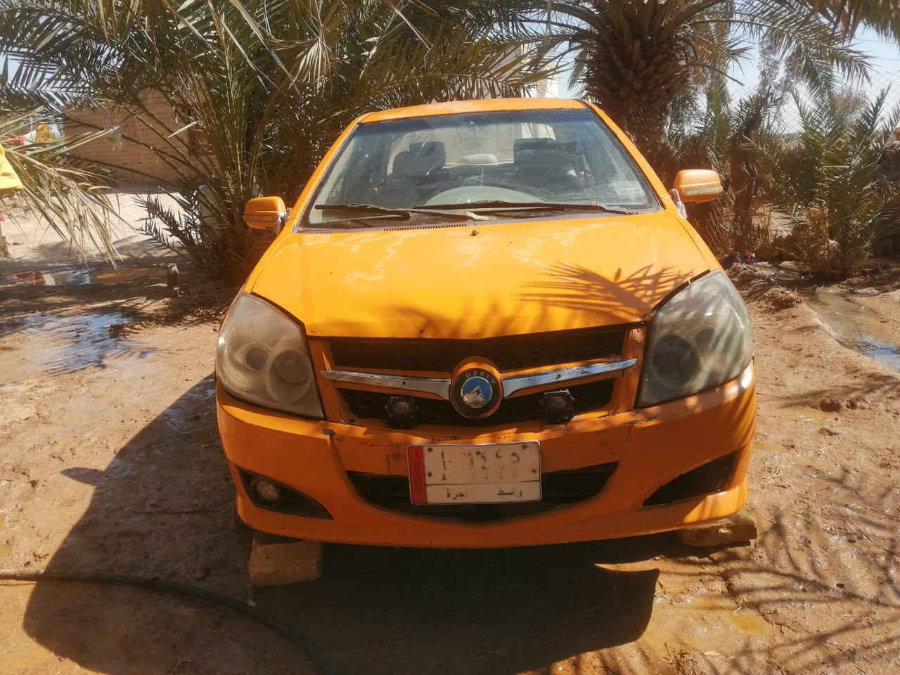 السلام عليكم
سياره جيلي ام كي كير حداديه جديده مكينه 1600  دواخله نضيفه تخم تاير جديد باقي التفاصيل خاص المكان ذي قار الفهود تقاطع سيد يوشع للتواصل الرقم ***********
