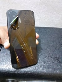 ٥١٢ • اسود • بطارية ٩٩