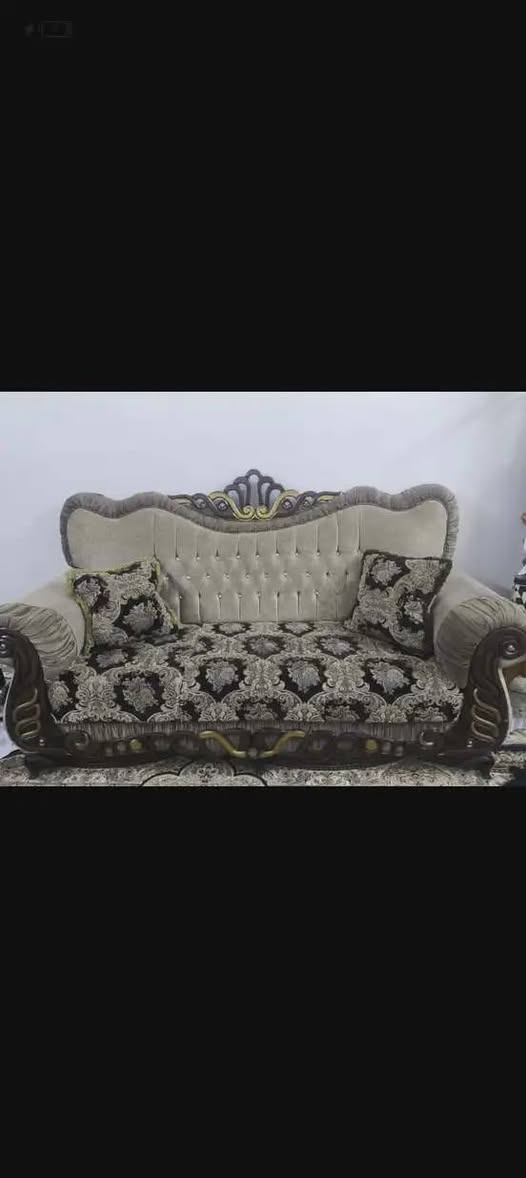 تخم عشر مقاعد  نضيف كلش تزكام ثقيل  مكان بغداد للاستفسار راسلو واتساب ***********
