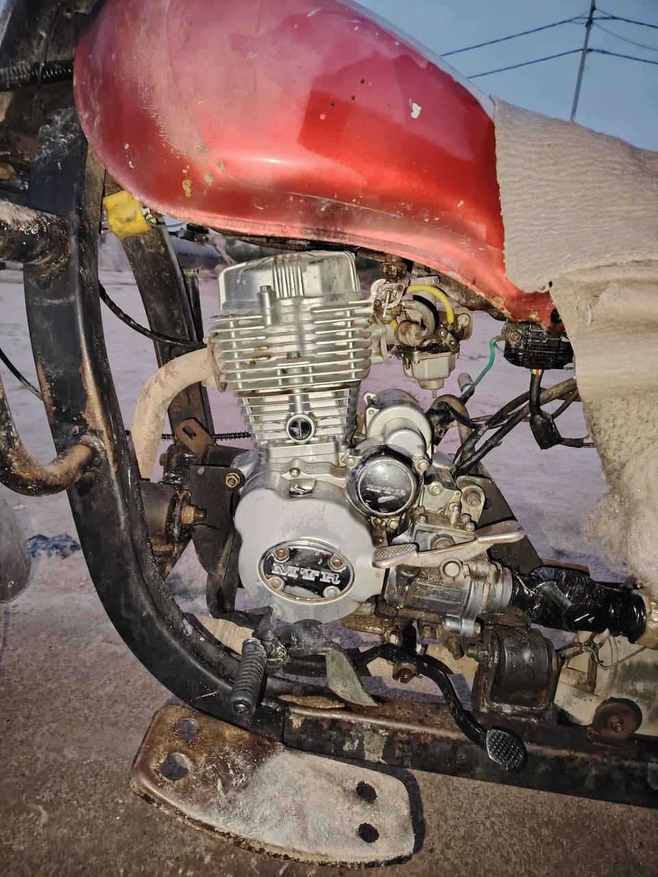 سلام عليكم ستوته جمره البيع محركه متيار نضيف  وراقه موجوده ناكعه ماي بس كلشي مبين مكاني عمود ٧١١ يم مطار كربلاء  الدوالي مديل ٢٠١٦ نضيفه شصي نضيف هذه رقمي ***********
