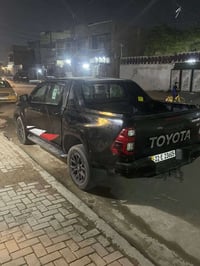 بيكم هايلوكس 6 سلندر رقم اربيل ابسمي السيارة بيهة حادث عندي ومصلح مكان...