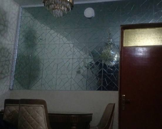 بيت للبيع في الدوره شارع الزيتون طابو صرف بناء حديث مساحة ١٢٥ واجه ٧ طابقين الطابق الأول يحتوي على استقبال وحولي غرفة نوم وحمام ومطبخ والطابق الثاني يحتوي على غرفة النوم سويت واضياً غرفة النوم وحولي وحمام للاستفسار الاتصال على الرقم *********** ☎️
