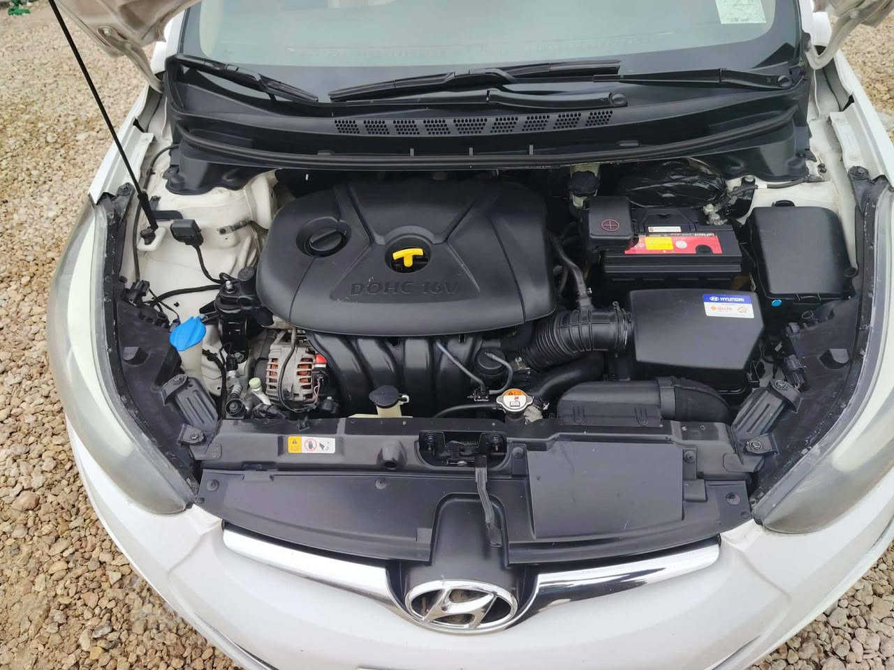 النترا خليجي 2014 فول بصمه مكينه 1800 رقم مثنى السياره جديده وجاهزه مابيه كل نقص سونار مرفق بالمنشور السعر 130 وبيه مجال للشراي
مكاني سماوه 
‭***********
