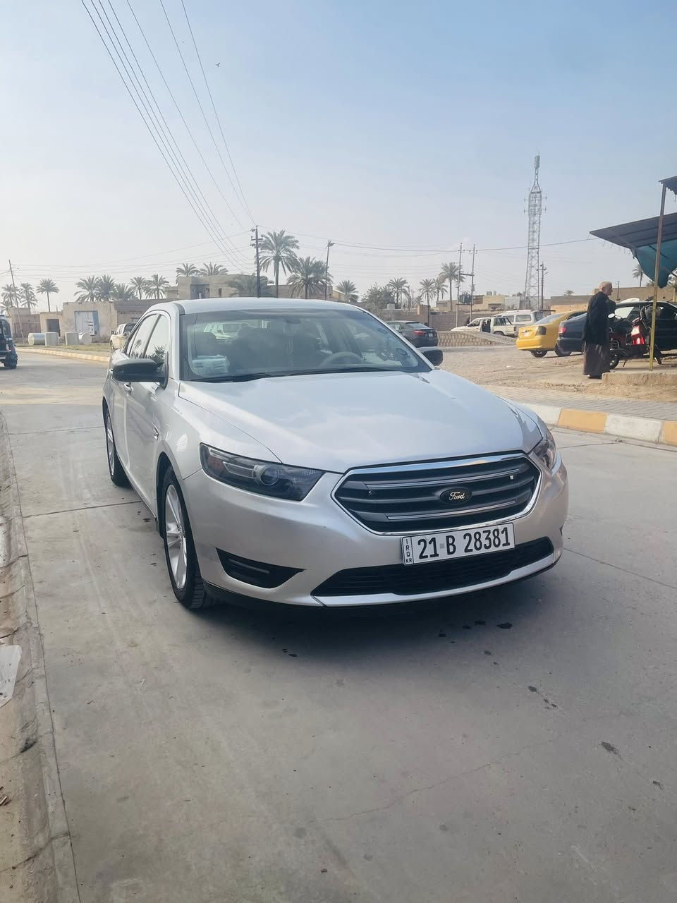 السلام عليكم فورد تورس ٢٠١٣ لبيع فقط سعر ١٢٠ سنويه جديده رقم شمالي بأسمي سياره كلشي بيهه جديد ادامه لكلشي شراي خابرني وتدلل وسونارها بل صور مكاني ديالى سعديه الجبل ‭٠٧٧١ ١٣٣ ٤٩٥٠‬
