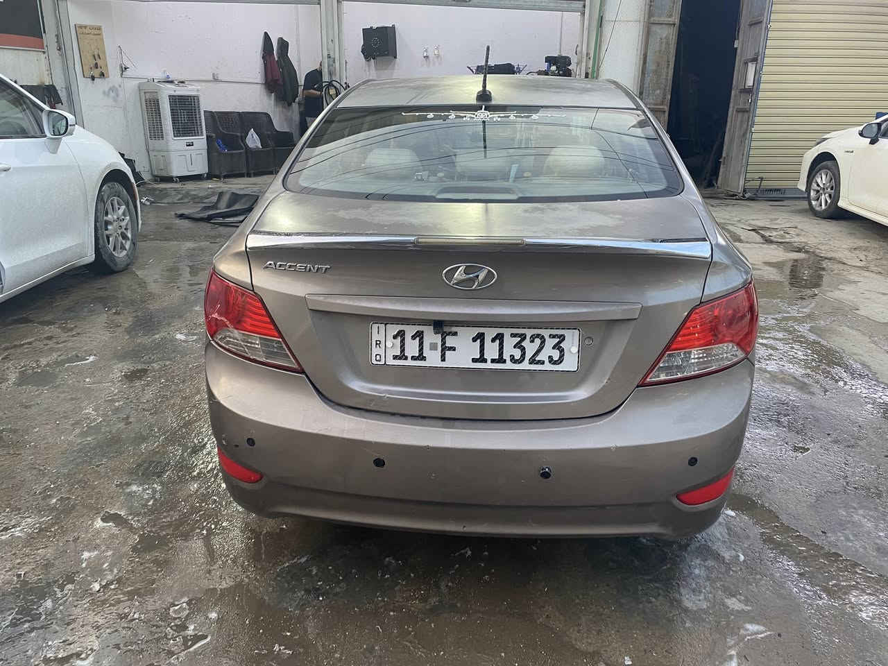 اكسنت ٢٠١٣ وارد أمريكي محرك ١٦٠٠ حادثها جاملغ الخلفي فقط ***********
