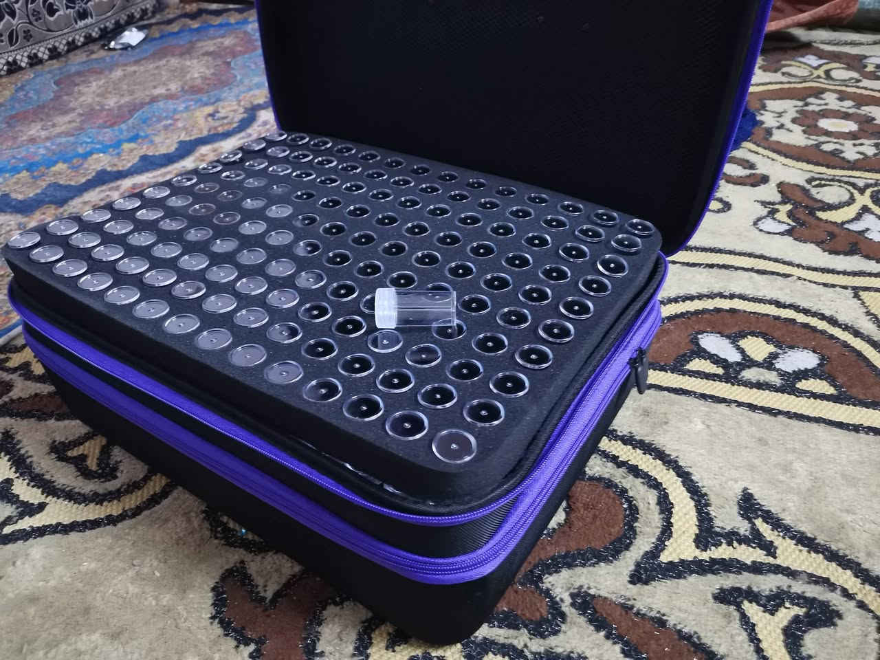 للبيع ٧٥ الف موجود علبه انبول مختبارت جديد ٣ طابق حجز  اتصال   ***********
