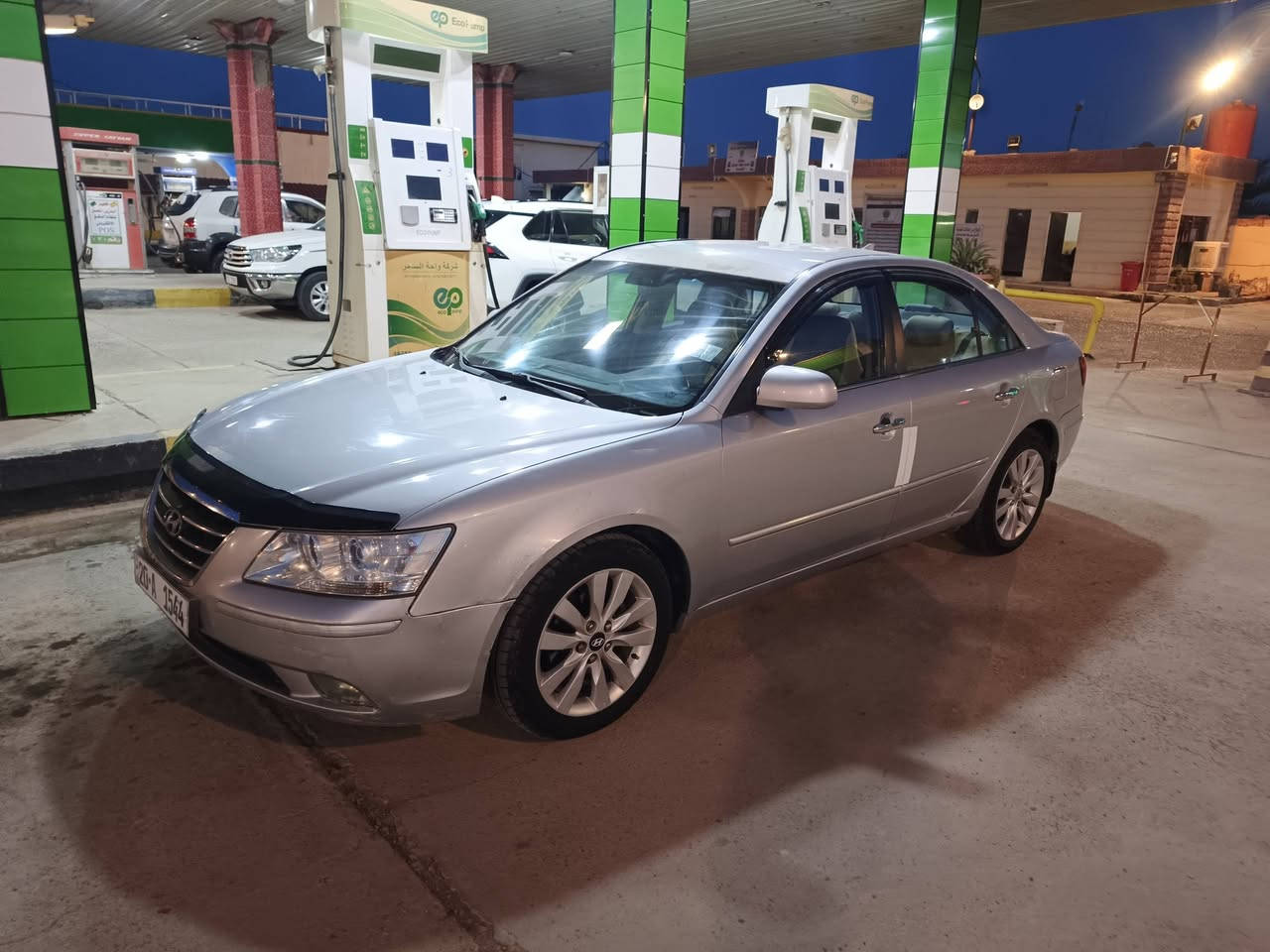 سلام عليكم هونداي سوناتا موديل ٢٠١٠ وارد أمريكي ضرر جاملغ خلفي وبيها ضرر جاملغ ثاني بل عراق وباب تبديل محرك 2400 دوش رقم ديالى إنجليزي تبريد تدفئة شغال كلها كبير و مكينا ما مفتوحة بجم كبس مواصفات سياره تحكم ستيرن كان كهربائي داخل صاج سياره ما بيها أي نقص عنوان ديالى كنعان سعر 90 استفسار على ***********
