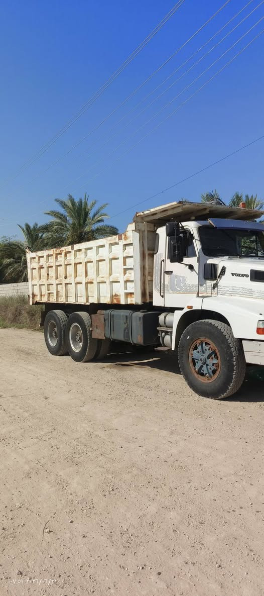السلام عليكم فالفو تمساح  للنيع موديل 93محرك لاتنقيص ولاتبخير تبريد دوشمه كهربايات كامله تخم تاير الاستفسار ***********
