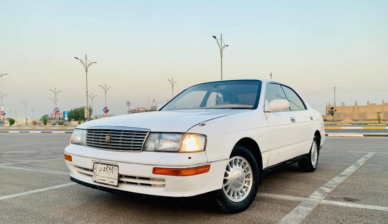 السلام عليكم ورحمه الله 
للبيع بطه متصل لون ابيض موديل 1993 رقم بصره مشروع وطني تحويل مباشر كير مكينه 2500 ديلكو شرط النظافه السياره كفاله گص ونقل وعيب وضربه وصبغ واصوليات يعني كفاله عامه جاهزه من دواخل تخم تاير حداديه اسفنج كهربائيات ويل جديد ادامه جديده مال جناي مكان السياره كربلاء السعر 55 وبيها مجال 
للاتصال...***********
