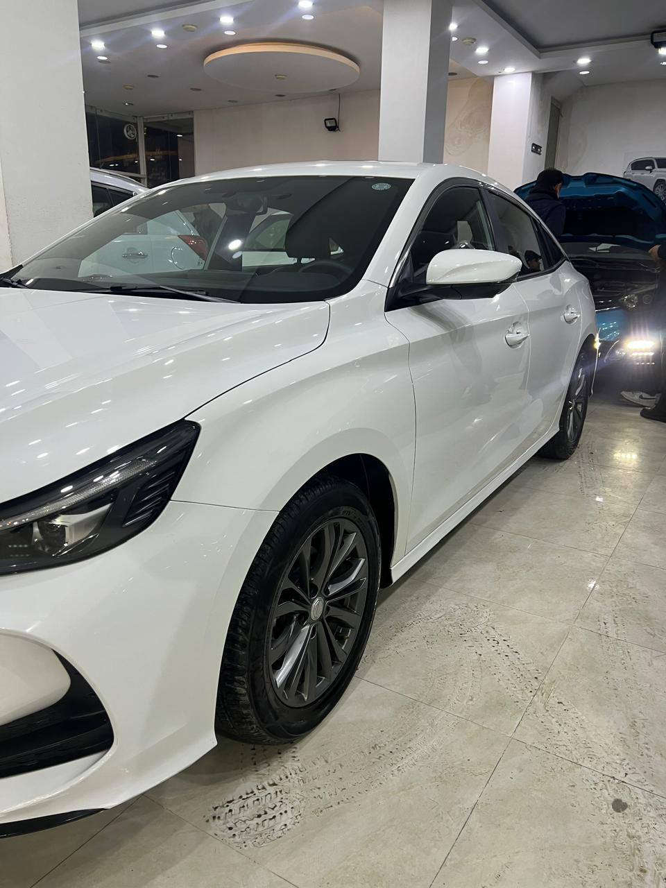 MG5 GT
اتوماتیك 
کلین 
سلایت و بصمە و ناوجلد و شاشە اکتیف و ،،،،،،،،،،،،،،
40هەراز ڕۆیشتوە
سعر /  119 ورقە
شوێن / هەولێر
*********** واتساب
*********** واتساب أربيل, العراق
