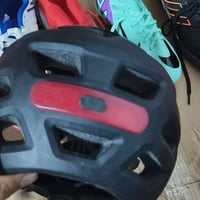 خوذه • خفيفة • ضوء احمر