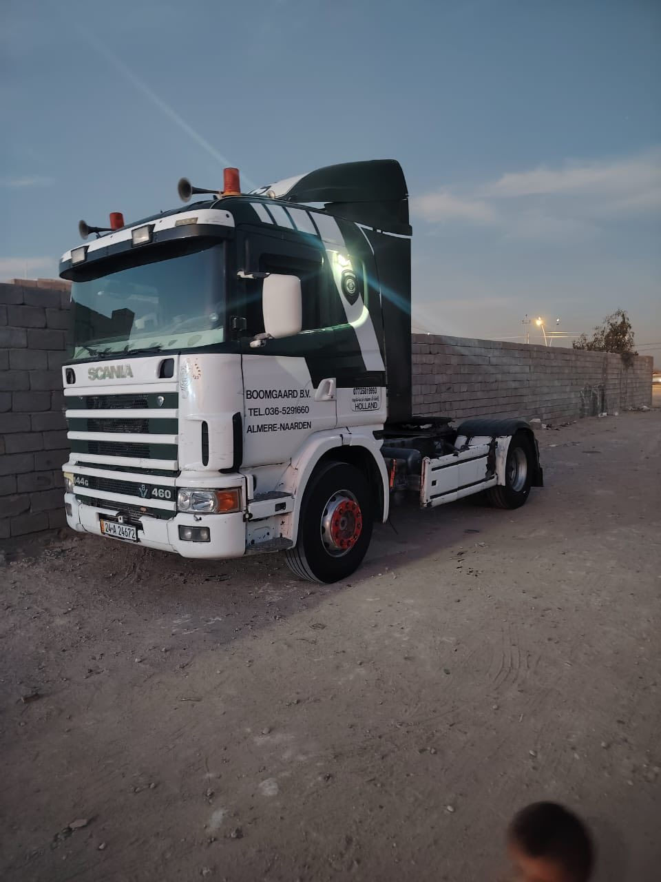 ***********السلام عليكم سكانيا للبيع مكينه ٨بم  ونوزل كير٣/٣ شاصي مكفول مديل2001رقم دهوك  نكليزي شرط التحويل مكانها البصرة سفوان سعرها ١٤٥وبيها مجال لشراي
