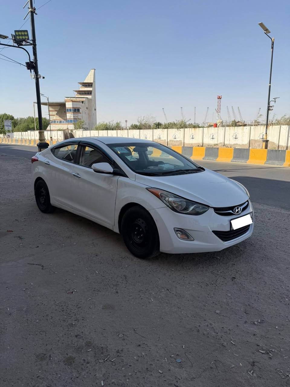 للبيع
هيونداي النترا 

موديل 2013 اصل 

دخول جديد ادوات ادوات 

متومه رقم اربيل انكليزي 

فول مواصفات 

دواخل جلد 

شاشه 

تبريد ثلج 

محرك 1600 بانزين 

سياره جاهزه 

مكانها البصره 

سعر وتفاصيل اتصل وتدلل 

***********
